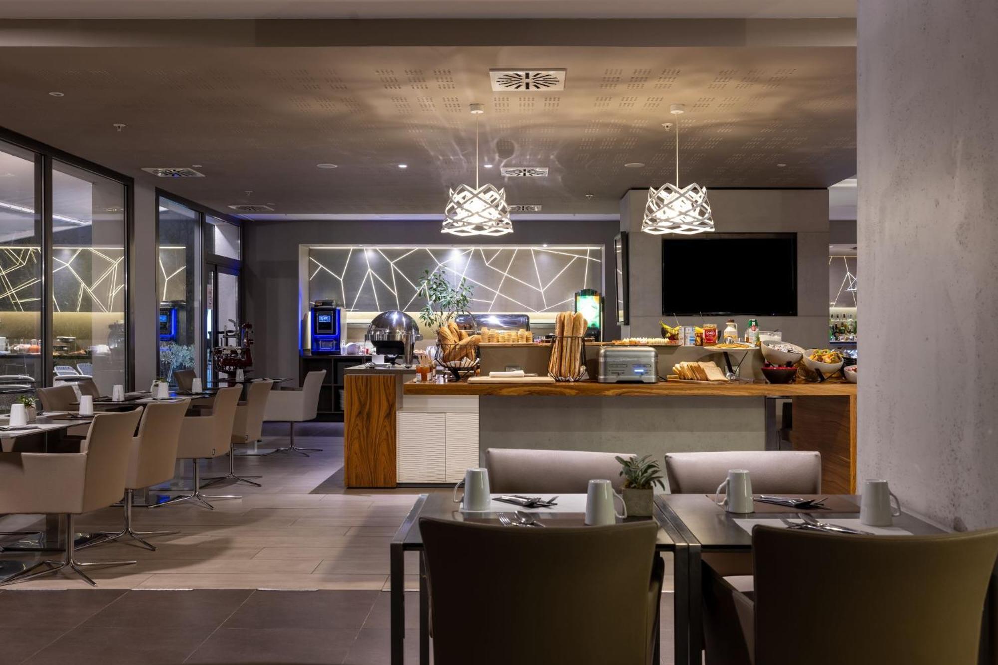 Ac Hotel By Marriott Marseille Prado Velodrome Eksteriør bilde