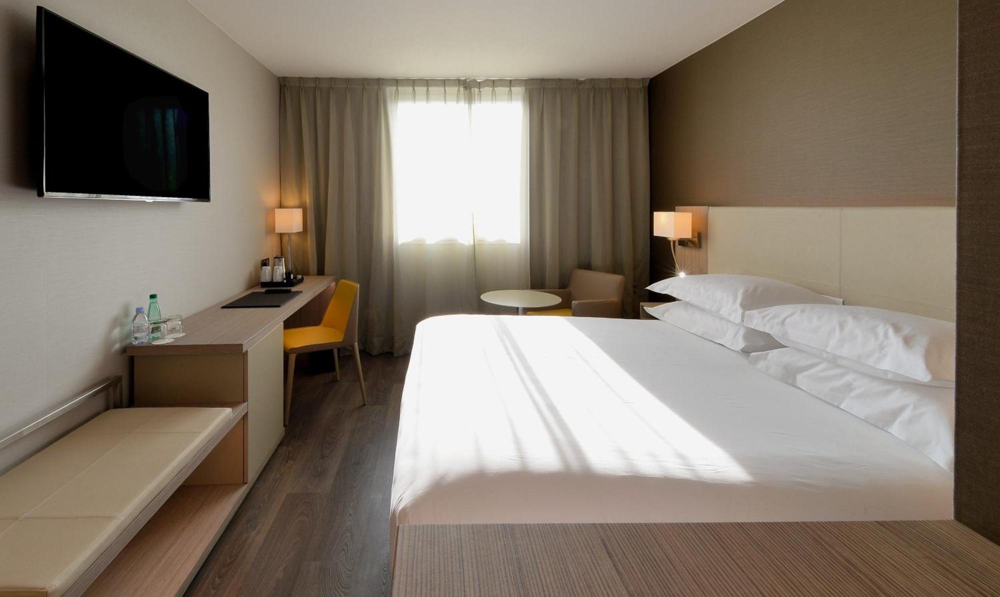 Ac Hotel By Marriott Marseille Prado Velodrome Eksteriør bilde