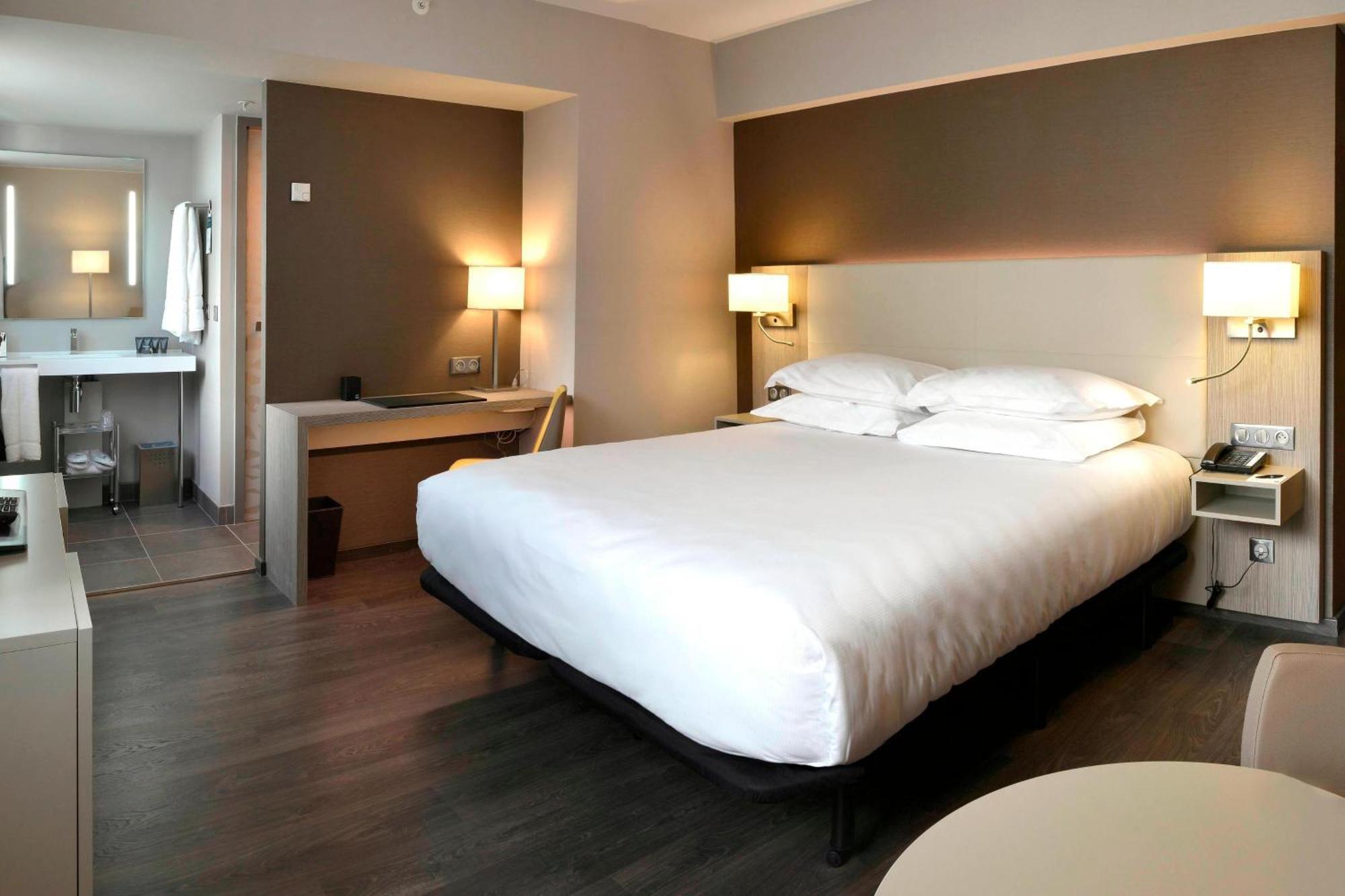 Ac Hotel By Marriott Marseille Prado Velodrome Eksteriør bilde